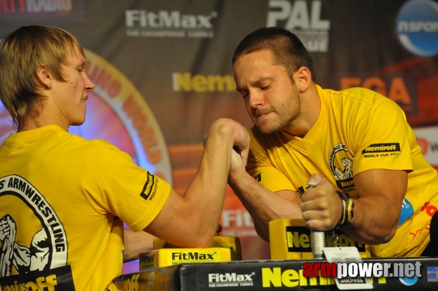 Nemiroff  2011 - Right Hand # Armwrestling # Armpower.net