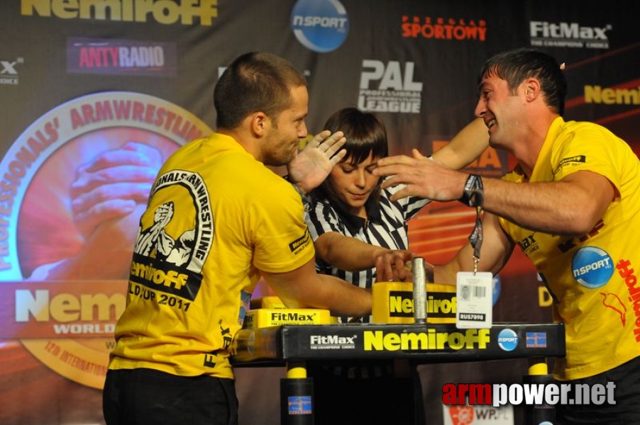 Nemiroff  2011 - Right Hand # Armwrestling # Armpower.net