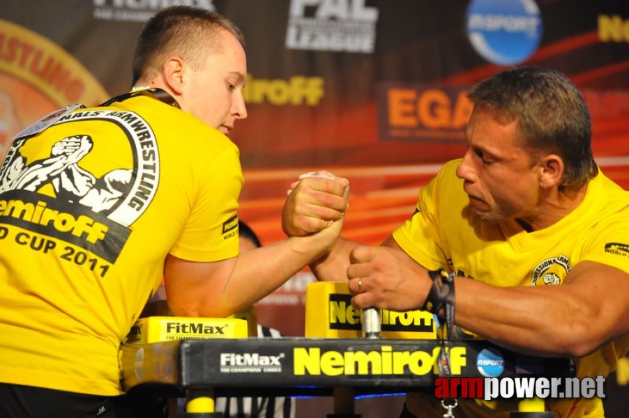 Nemiroff  2011 - Right Hand # Armwrestling # Armpower.net