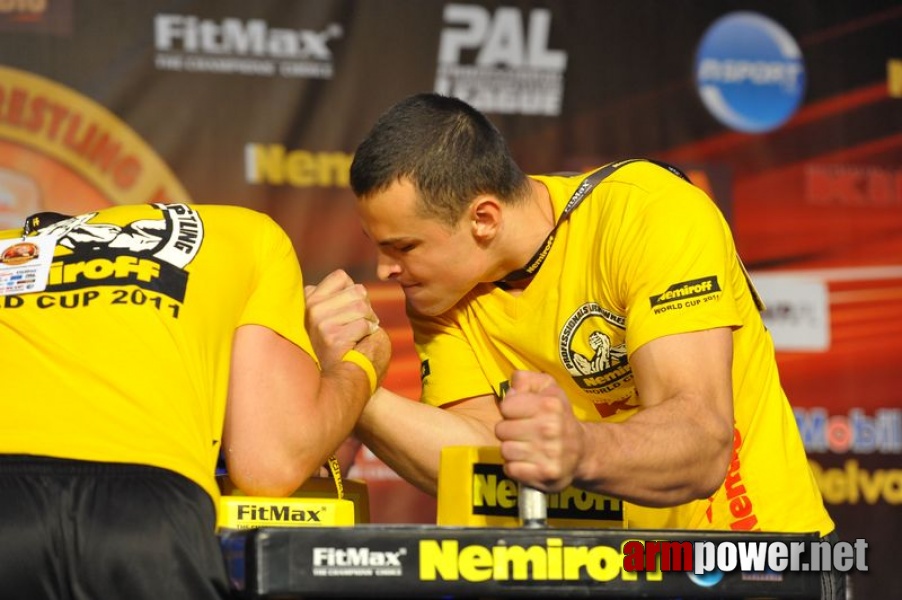 Nemiroff  2011 - Right Hand # Armwrestling # Armpower.net