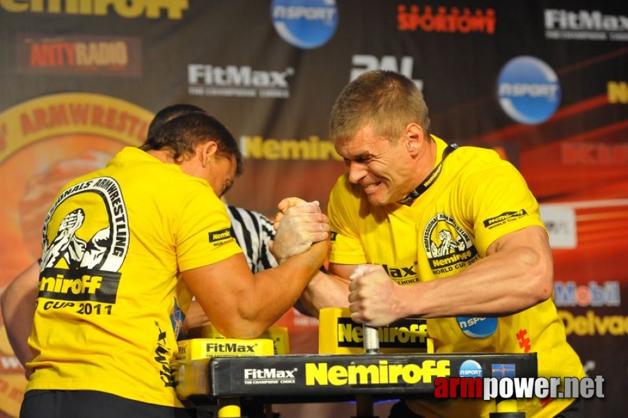 Nemiroff  2011 - Right Hand # Armwrestling # Armpower.net