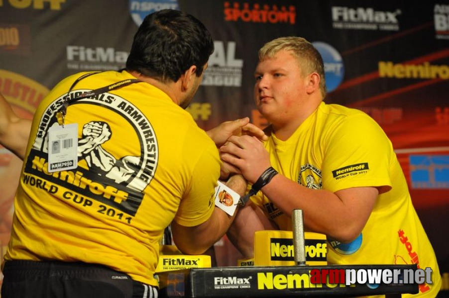 Nemiroff  2011 - Right Hand # Armwrestling # Armpower.net