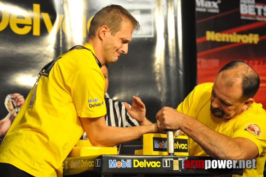 Nemiroff  2011 - Right Hand # Siłowanie na ręce # Armwrestling # Armpower.net