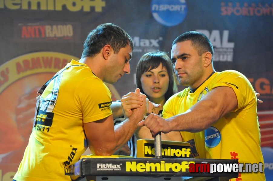 Nemiroff  2011 - Right Hand # Siłowanie na ręce # Armwrestling # Armpower.net