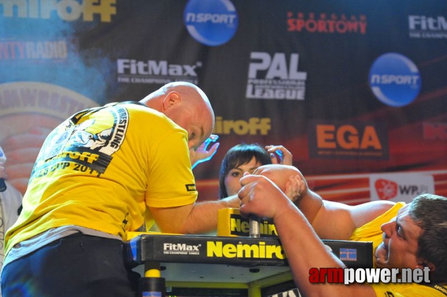 Nemiroff  2011 - Right Hand # Armwrestling # Armpower.net