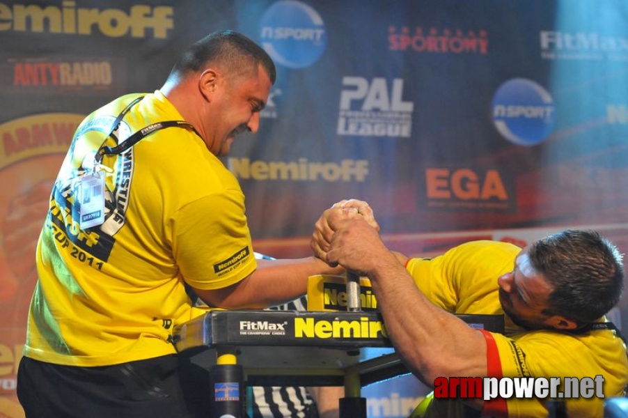 Nemiroff  2011 - Right Hand # Armwrestling # Armpower.net