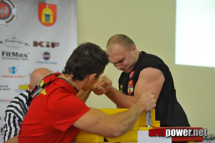 Debiuty 2011 - Stare Miasto # Siłowanie na ręce # Armwrestling # Armpower.net