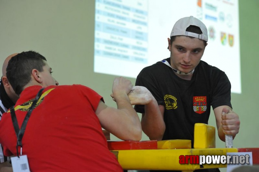 Debiuty 2011 - Stare Miasto # Armwrestling # Armpower.net