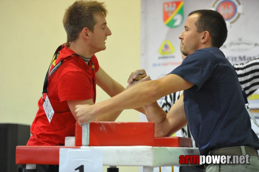 Debiuty 2011 - Stare Miasto # Armwrestling # Armpower.net