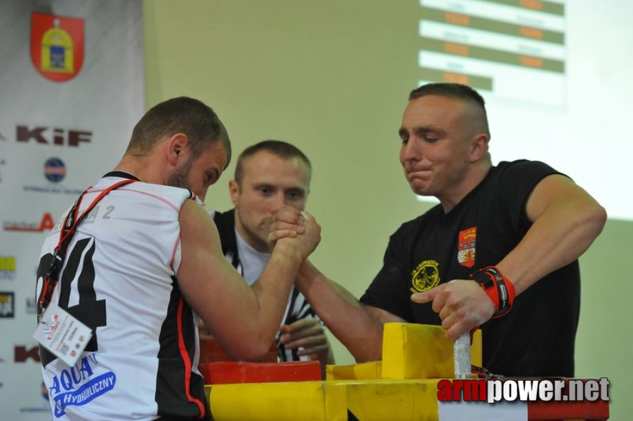 Debiuty 2011 - Stare Miasto # Siłowanie na ręce # Armwrestling # Armpower.net