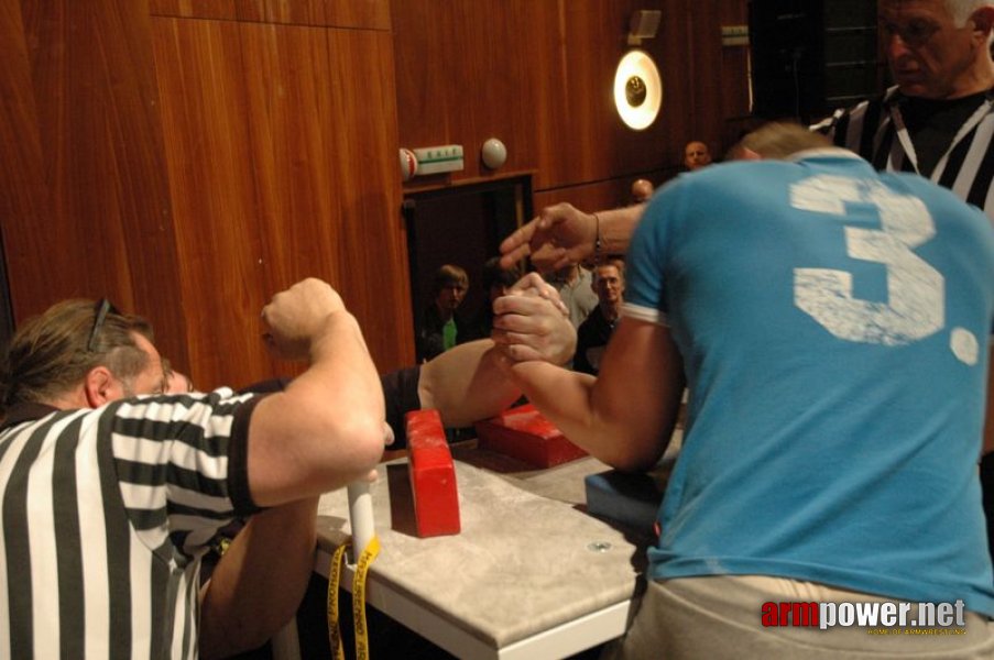 Senec Hand 2012 # Siłowanie na ręce # Armwrestling # Armpower.net