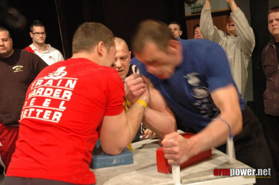 Senec Hand 2012 # Siłowanie na ręce # Armwrestling # Armpower.net