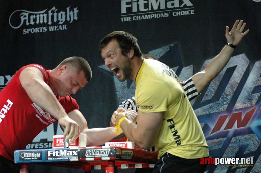 Armfight #42 - Vendetta in Vegas # Armwrestling # Armpower.net