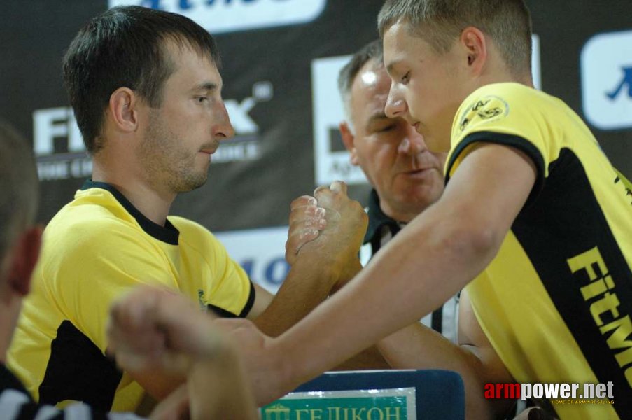 Lion Cup 2012 - Fitmax Challenge # Siłowanie na ręce # Armwrestling # Armpower.net