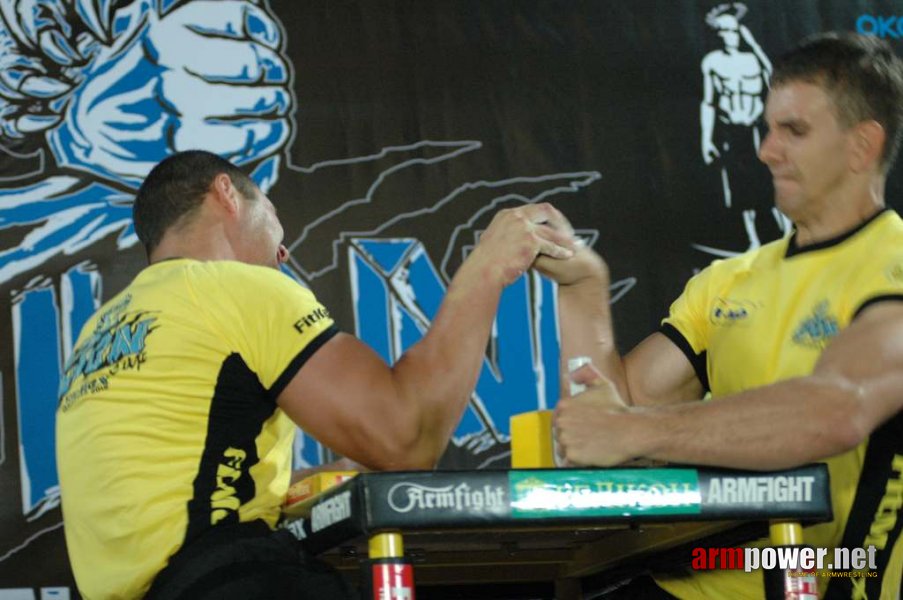 Lion Cup 2012 - Fitmax Challenge # Armwrestling # Armpower.net