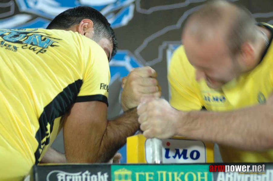 Lion Cup 2012 - Fitmax Challenge # Armwrestling # Armpower.net