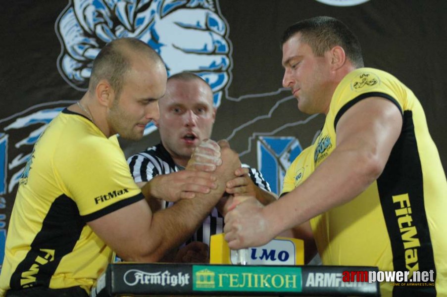 Lion Cup 2012 - Fitmax Challenge # Armwrestling # Armpower.net