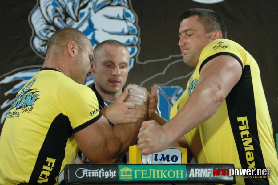 Lion Cup 2012 - Fitmax Challenge # Armwrestling # Armpower.net