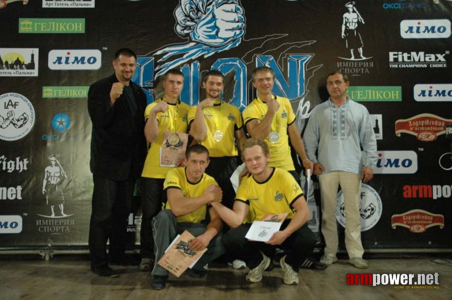 Lion Cup 2012 - Fitmax Challenge # Armwrestling # Armpower.net