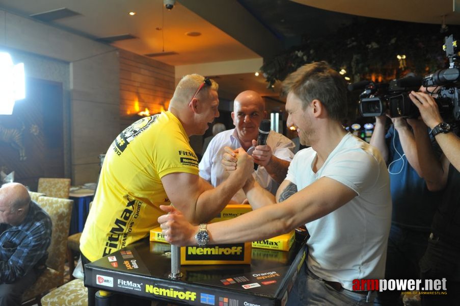 Nemiroff 2012 - Press Conference # Armwrestling # Armpower.net