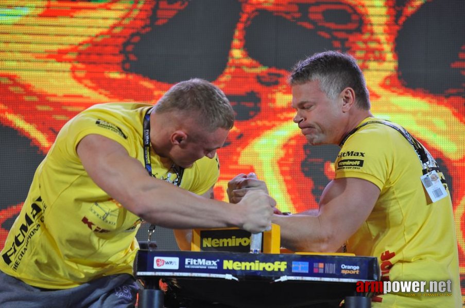 Nemiroff 2012 - Left Hand # Armwrestling # Armpower.net