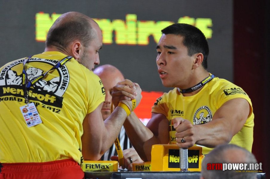 Nemiroff 2012 - Right Hand # Armwrestling # Armpower.net