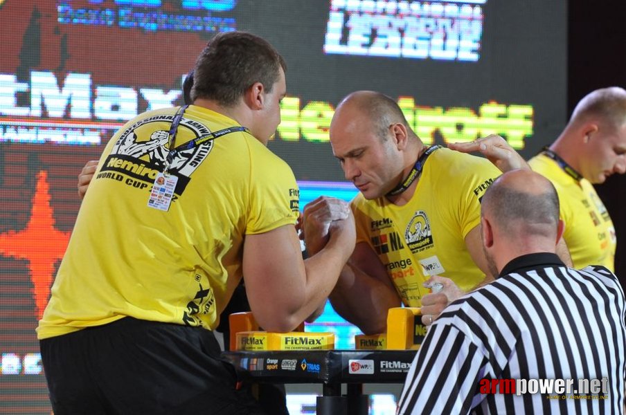 Nemiroff 2012 - Right Hand # Armwrestling # Armpower.net