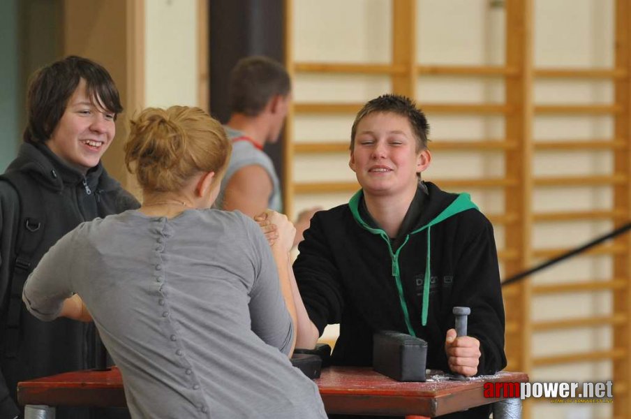 Debiuty 2012 - Stare Miasto # Armwrestling # Armpower.net