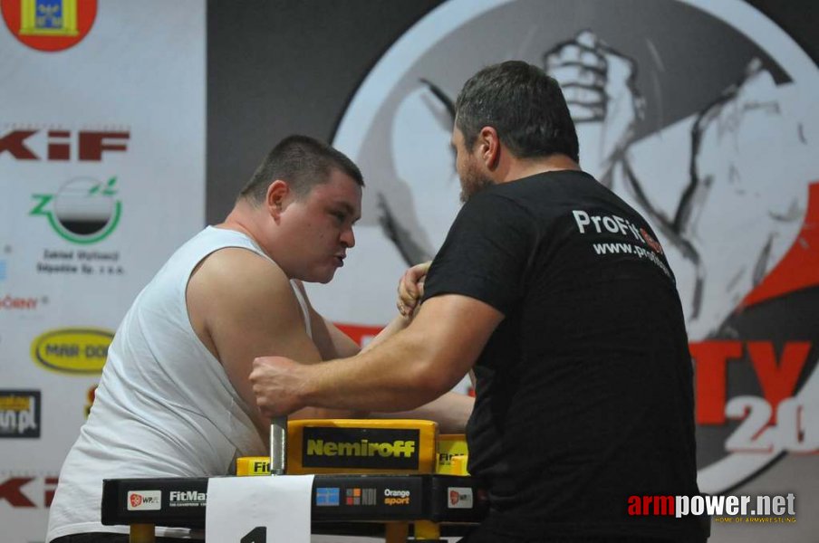 Debiuty 2012 - Stare Miasto # Aрмспорт # Armsport # Armpower.net