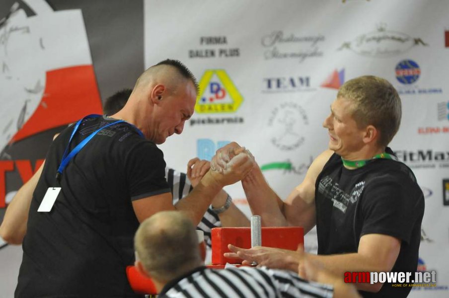 Debiuty 2012 - Stare Miasto # Siłowanie na ręce # Armwrestling # Armpower.net