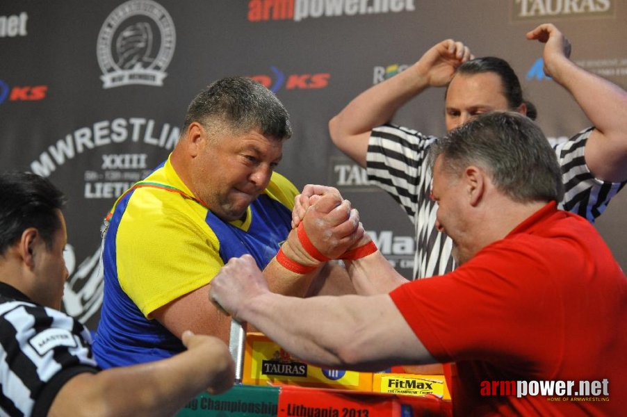 Euroarm 2013 - day 2 - right hand junior, masters, disabled # Armwrestling # Armpower.net