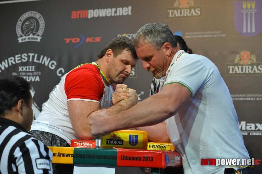 Euroarm 2013 - day 2 - right hand junior, masters, disabled # Siłowanie na ręce # Armwrestling # Armpower.net