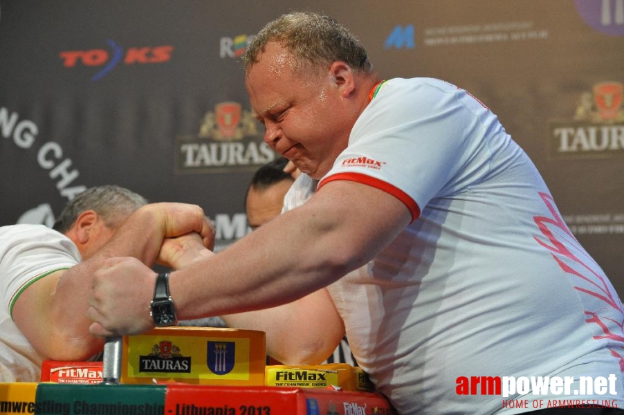 Euroarm 2013 - day 2 - right hand junior, masters, disabled # Armwrestling # Armpower.net