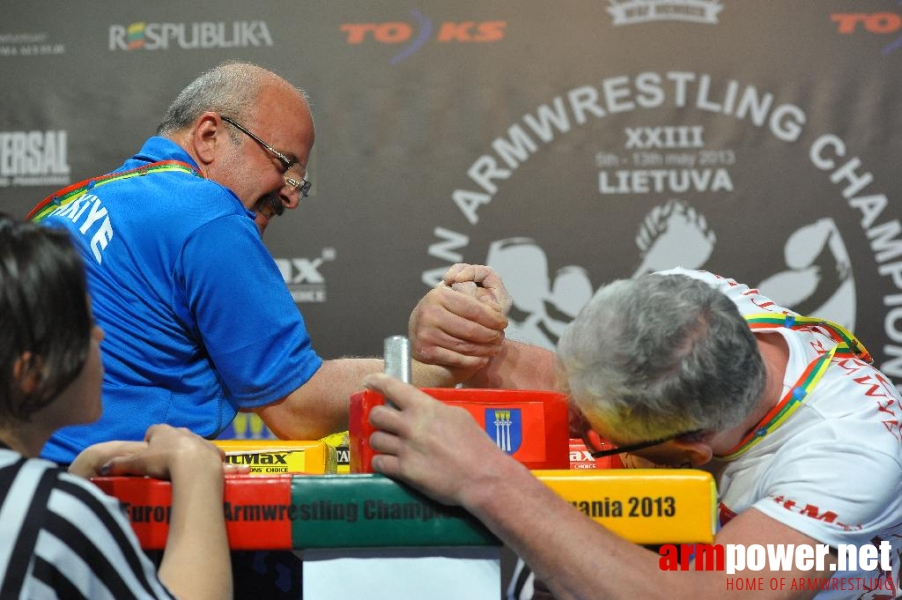 Euroarm 2013 - day 2 - right hand junior, masters, disabled # Armwrestling # Armpower.net