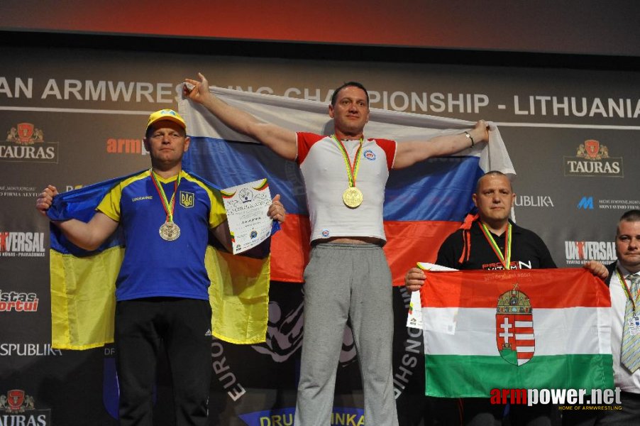 Euroarm 2013 - day 2 - right hand junior, masters, disabled # Armwrestling # Armpower.net