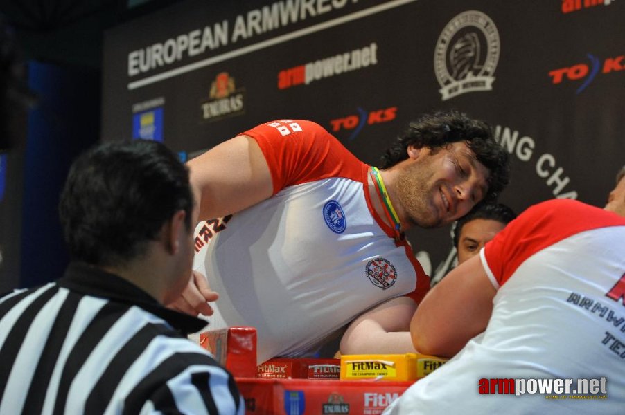 Euroarm 2013 - day 3 - left hand juniors 21, seniors # Armwrestling # Armpower.net