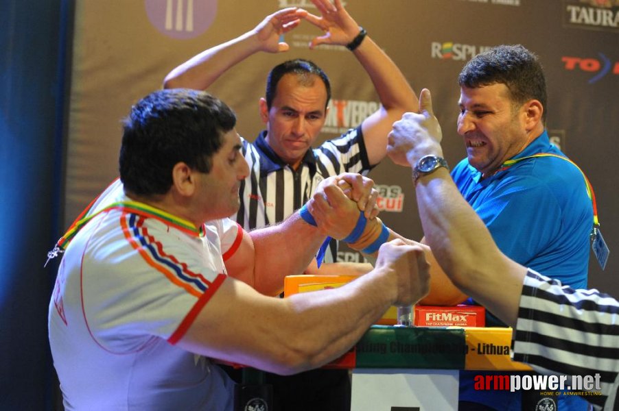 Euroarm 2013 - day 3 - left hand juniors 21, seniors # Armwrestling # Armpower.net