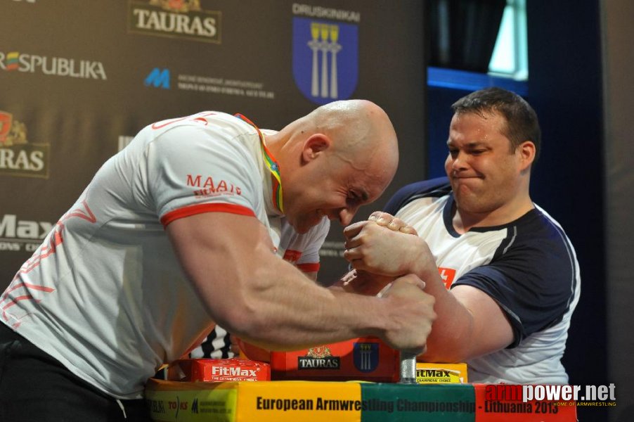 Euroarm 2013 - day 3 - left hand juniors 21, seniors # Armwrestling # Armpower.net