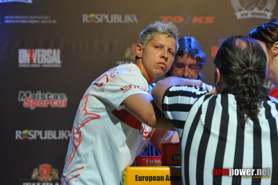 Euroarm 2013 - day 3 - left hand juniors 21, seniors # Armwrestling # Armpower.net