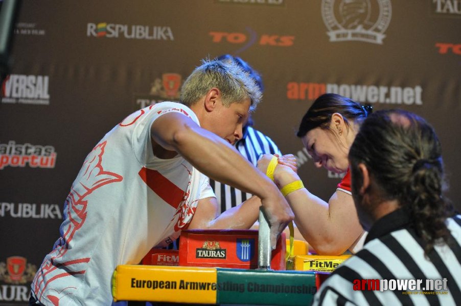 Euroarm 2013 - day 3 - left hand juniors 21, seniors # Armwrestling # Armpower.net