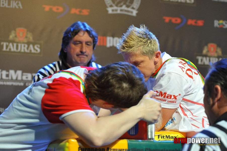 Euroarm 2013 - day 3 - left hand juniors 21, seniors # Armwrestling # Armpower.net