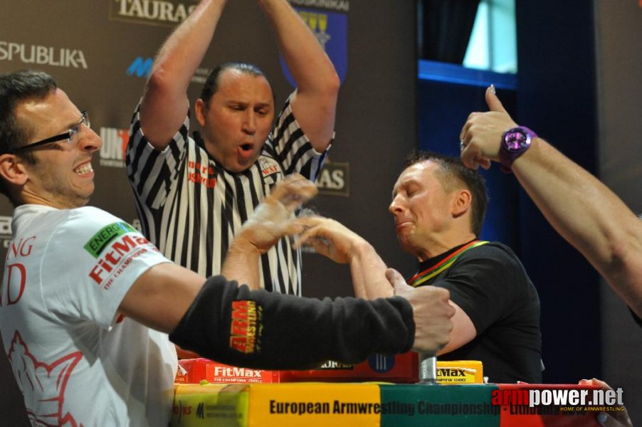 Euroarm 2013 - day 3 - left hand juniors 21, seniors # Armwrestling # Armpower.net