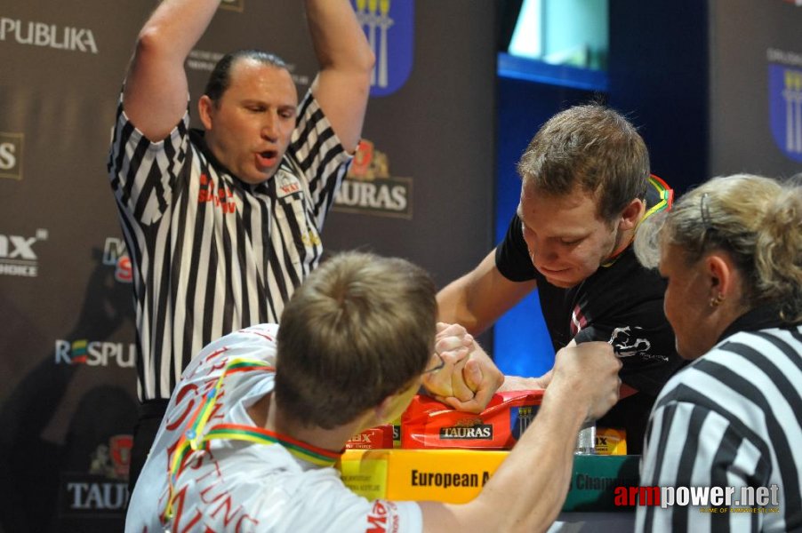 Euroarm 2013 - day 3 - left hand juniors 21, seniors # Armwrestling # Armpower.net