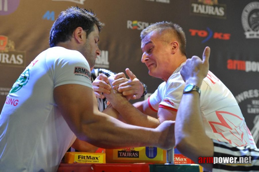 Euroarm 2013 - day 3 - left hand juniors 21, seniors # Armwrestling # Armpower.net