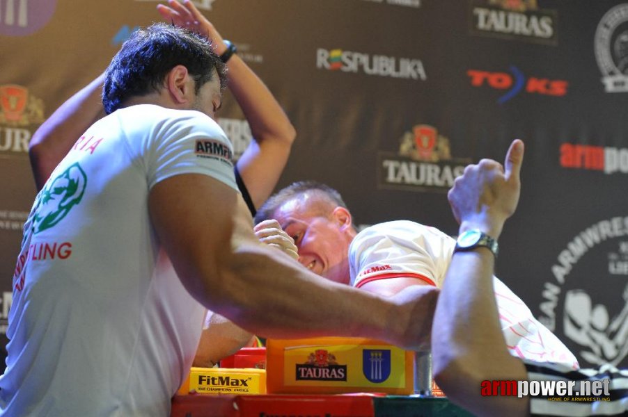 Euroarm 2013 - day 3 - left hand juniors 21, seniors # Siłowanie na ręce # Armwrestling # Armpower.net