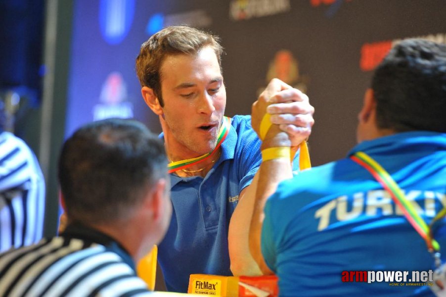 Euroarm 2013 - day 3 - left hand juniors 21, seniors # Armwrestling # Armpower.net