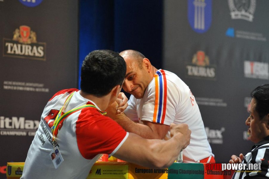 Euroarm 2013 - day 3 - left hand juniors 21, seniors # Armwrestling # Armpower.net