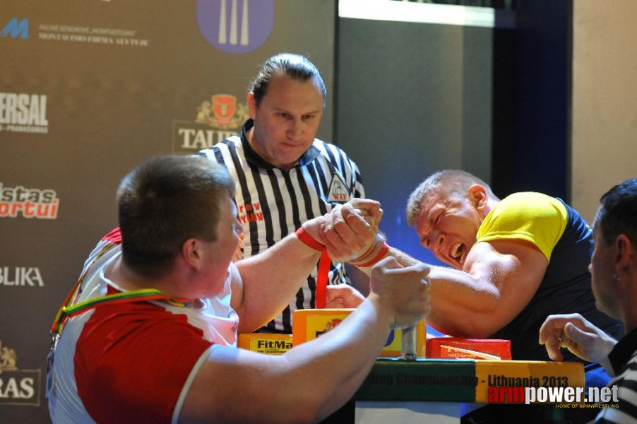 Euroarm 2013 - day 3 - left hand juniors 21, seniors # Siłowanie na ręce # Armwrestling # Armpower.net