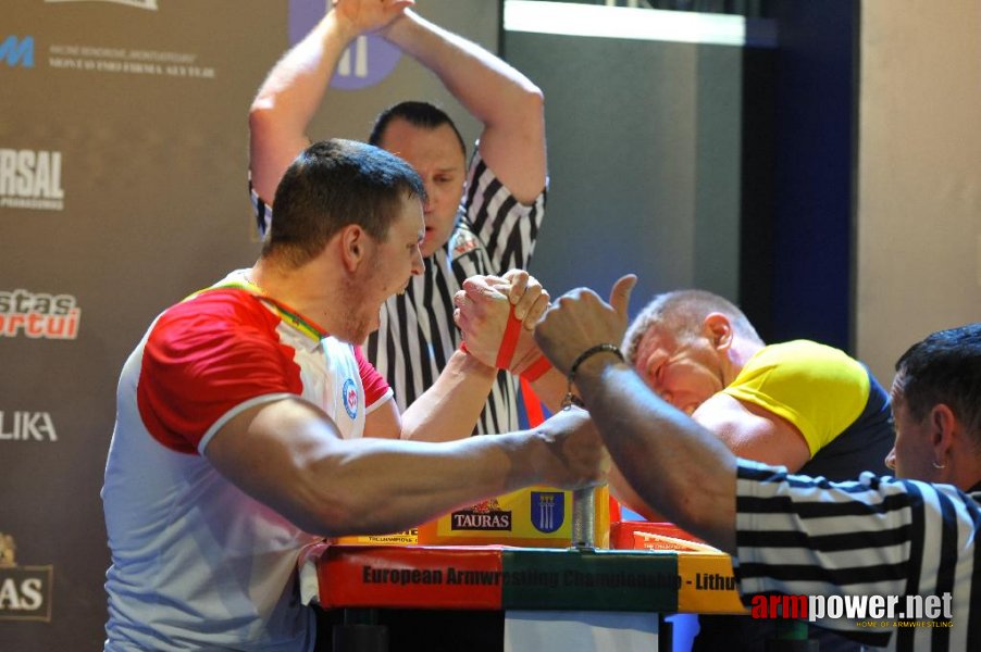 Euroarm 2013 - day 3 - left hand juniors 21, seniors # Armwrestling # Armpower.net