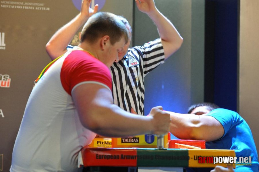 Euroarm 2013 - day 3 - left hand juniors 21, seniors # Siłowanie na ręce # Armwrestling # Armpower.net